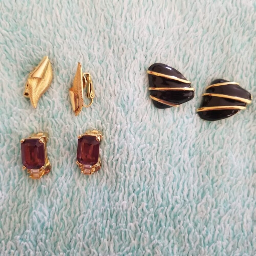 Vintage clip-on earrings
